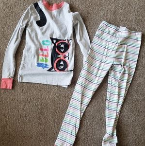Girl's pjs set